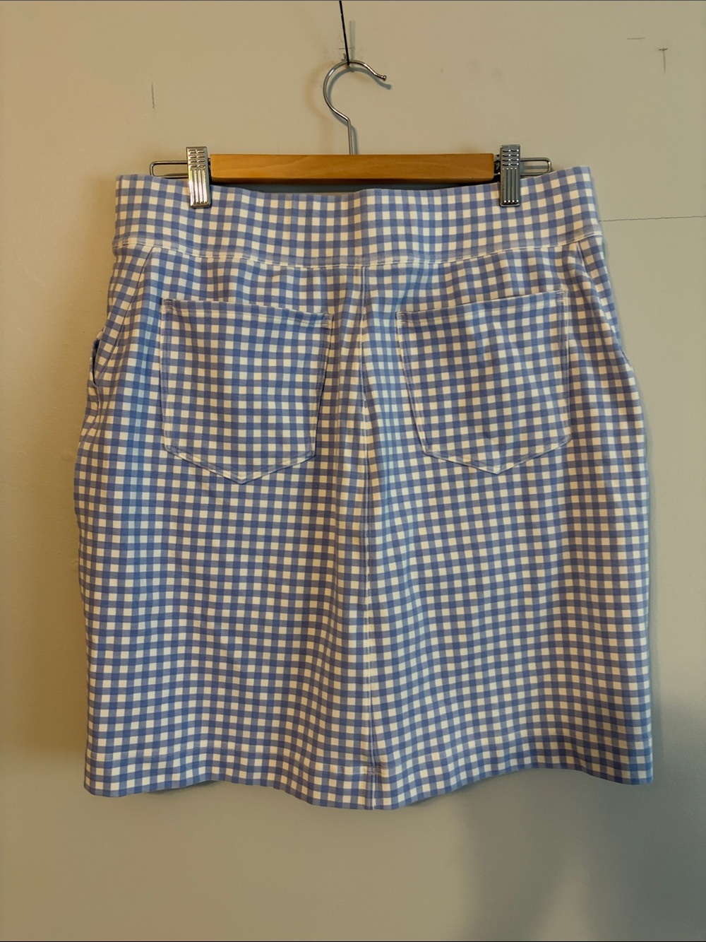 Duluth Trading Co light Blue and White Gingham Skort.cotton/spandex.Med.Pockets - Picture 5 of 9